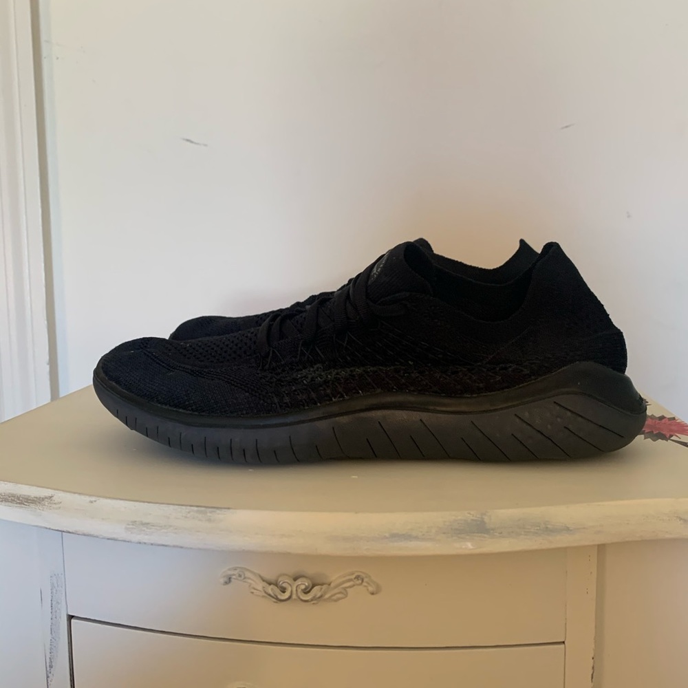 Nike Free Run Sneakers